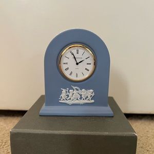 Wedgwood Jasper mini clock